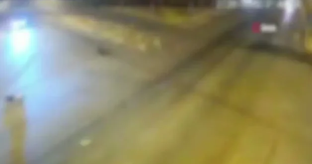 Gece yarısı kavşakta dehşet: Otomobille çarpışan motosikletli çocuk öldü