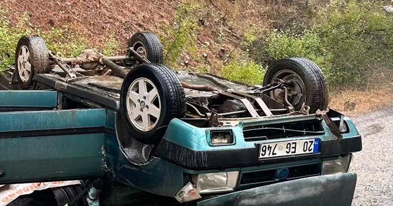 Acıpayam da Kaza: Baba Hayatını Kaybetti, Kızı Yaralandı