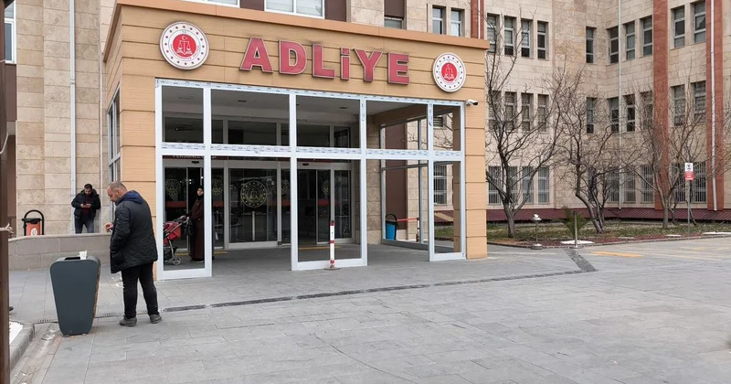 Bad ı Saba Konutları davasında müteahhit Şahin Avşaroğlu tahliye edildi