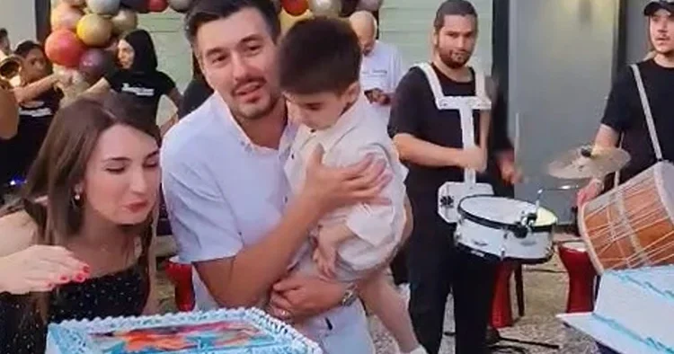 DMD hastası Kuzey Dubai’deki tedavisinin ardından sağlığına kavuştu: Balonlu kutlamayla yeni hayatına merhaba dedi