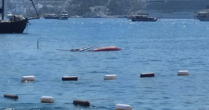Bodrum da su alan tekne battı