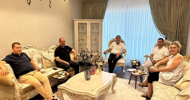Milletvekili Bünyamin Bozgeyik ten gazeteci Ali Babat a geçmiş olsun ziyareti Gaziantep Haberleri Habertürk Yerel Haberler