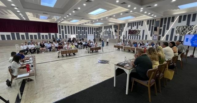Kuşadası Meclisi nde komisyonlar yenilendi, yeni projelere onay çıktı Aydın Haberleri Habertürk Yerel Haberler