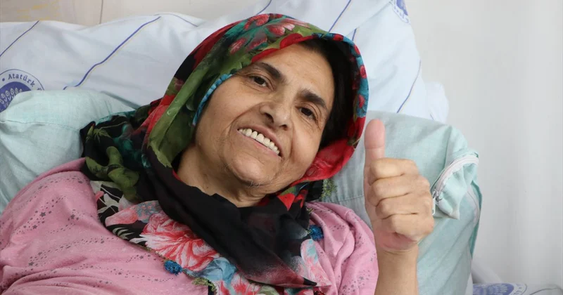 Hamileyken aldırmak istediği oğlu karaciğeriyle annesini hayata bağladı
