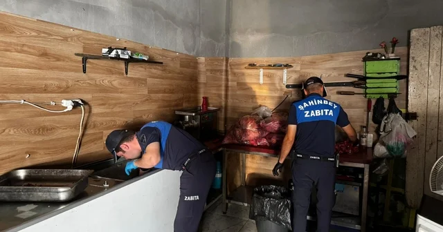 Gaziantep te 500 kilo ciğer ve et imha edildi, işletme mühürlendi Gaziantep Haberleri Habertürk Yerel Haberler