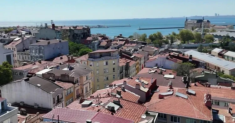 Ünlü seyahat yayını İstanbul un en havalı mahallesini seçti