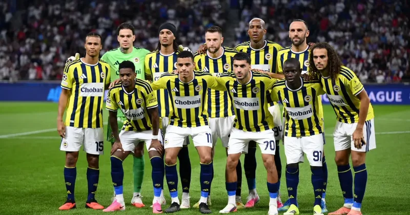 Fenerbahçe de ayrılık! Yıldız futbolcu İstanbul dan gitti