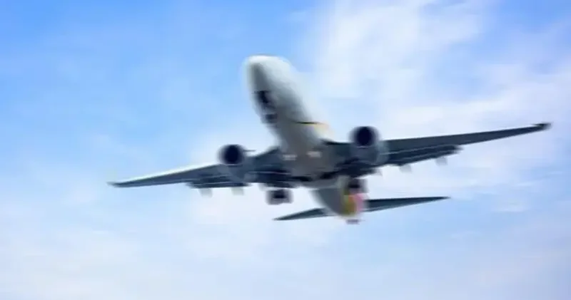 Antalya’ya giderken tuvaletleri arızalanan uçak acil iniş yaptı