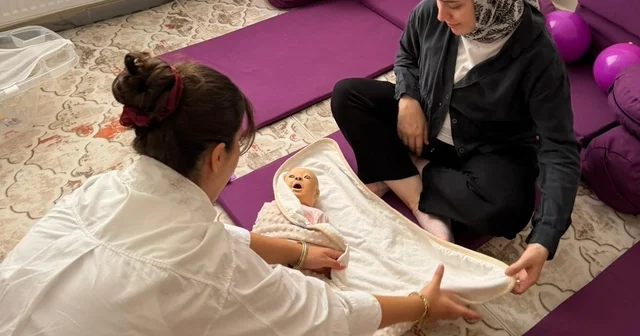 Hisarcık ta Her Gebeye Bir Ebe uygulamasıyla annelik yolculuğu yakından takip ediliyor Kütahya Haberleri Habertürk Yerel Haberler