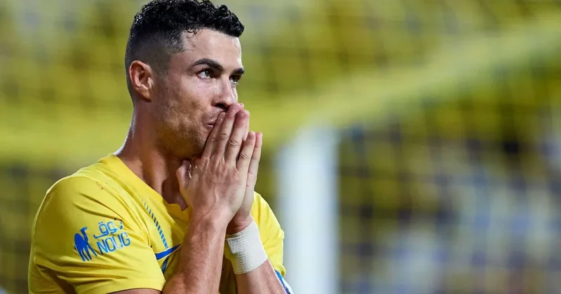 Ronaldo gördüklerine inanamadı: Oğlundaki kartı anında iptal etti!