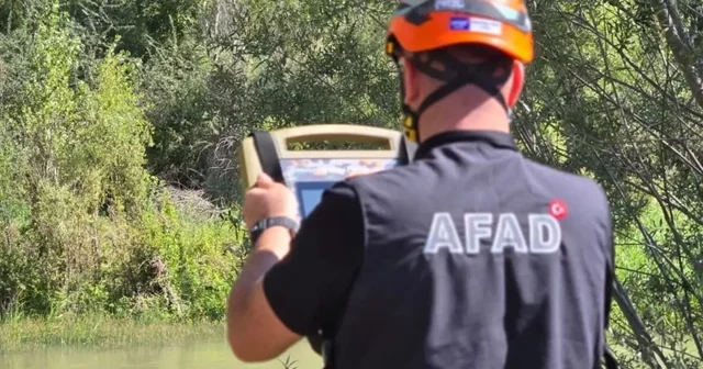 Kelkit Çayı na düşen Esma Nur, yapay zeka destekli dronla aranıyor Sivas Haberleri Habertürk Yerel Haberler