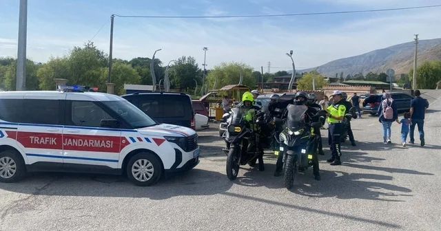 Erzincan Jandarması ağustosta 259 olaya müdahale etti Erzincan Haberleri Habertürk Yerel Haberler