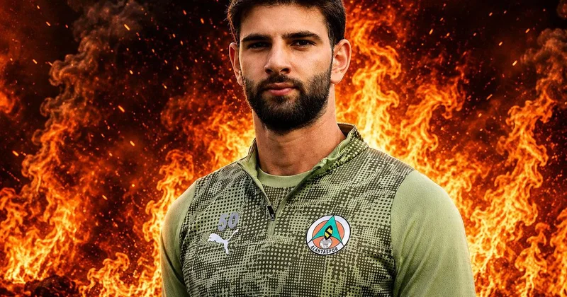 Süper Lig devinden ezeli rakibine yılın transfer çalımı