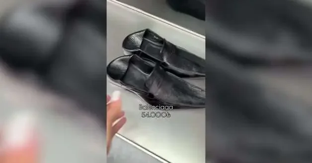 Baleciaga nın 54 bin liralık ayakkabısı gündem oldu: Cuma namazında bundan 50 tane bulursun