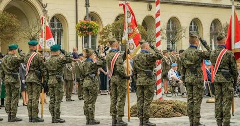 İsviçre, savaşta ölecek askerlerinin cenaze tatbikatını yaptı Sözcü Gazetesi