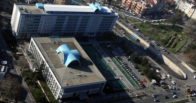 İBB ye yeni operasyon: Çok sayıda yönetici hakkında gözaltı kararı