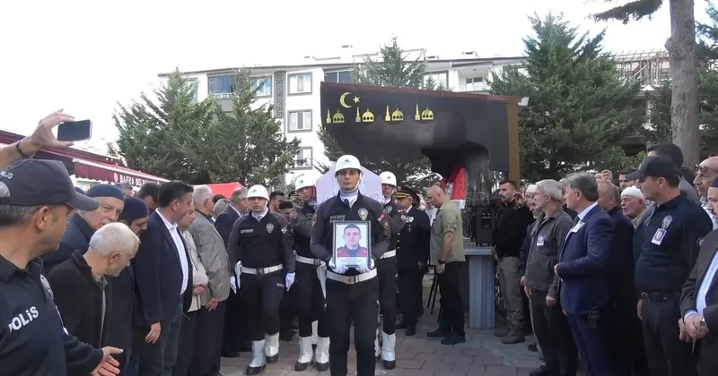Tekne kazasında ölen polis memuru Numan Şen, son yolculuğuna uğurlandı
