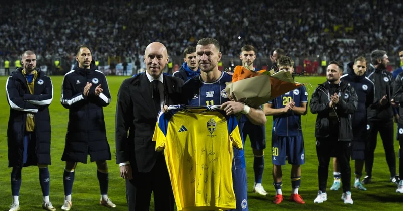 Dzeko dan duygusal veda! Attığı gol iptal edildi Sözcü Gazetesi