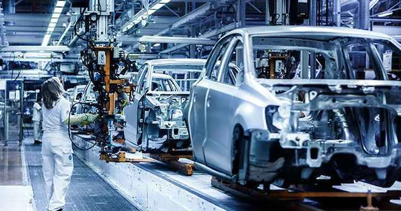 Otomotiv devi 4 fabrikasında üretimi durdurma kararı aldı Sözcü Gazetesi