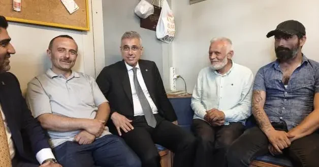 Sağlık Bakanı Memişoğlu nun çağrısına uyan taksici sigarayı bıraktı