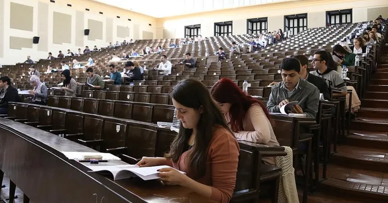 Üniversitelerde yeni dönem! YÖK yazı gönderdi: Müfredata yeni ders geliyor