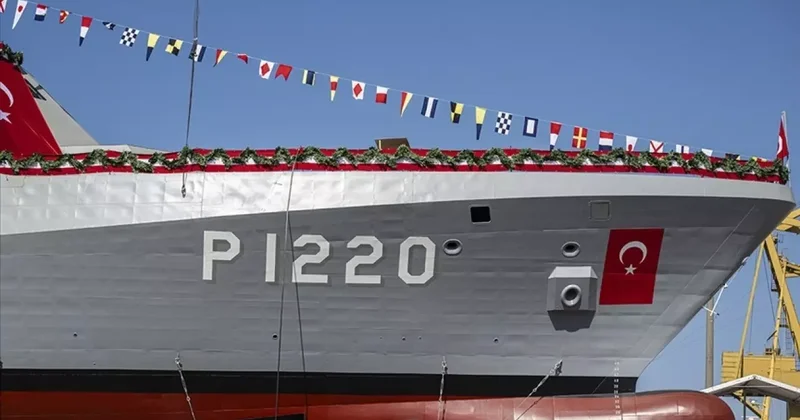 Türkiye den tarihi ihracat! NATO üyesine ilk kez savaş gemisi satıldı