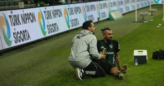 Kocaelisporlu oyuncu Serdar Dursun camiadan özür diledi Paylaşım yapmamalıydım, incittiysem kusura bakmasınlar İçleri rahat etsin, düzgün kişileriz Maçlara gitmek artık normalleşsin Kocaeli Haberleri