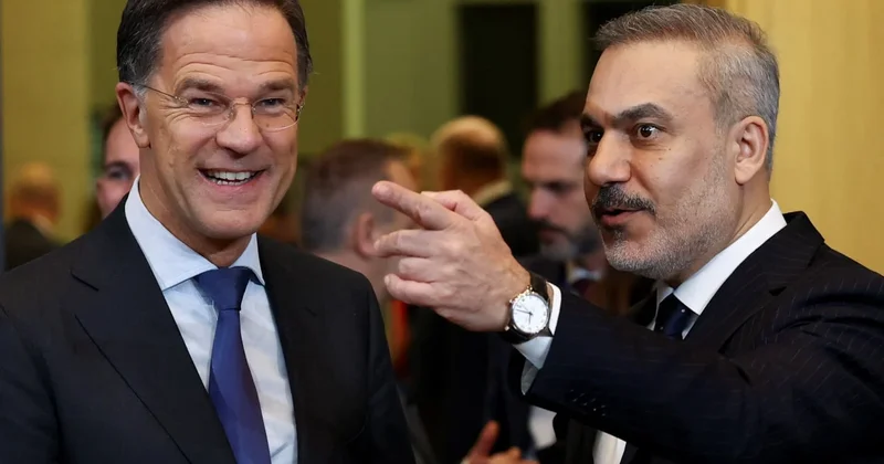 Fidan ve Rutte, Karadeniz de vurulan gemileri konuştu Sözcü Gazetesi