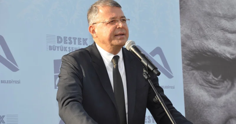 Silifke Belediye Başkanı Turgut tan gayrimenkul satışı tepkisi: 5 yılda bizim sattığımızın 30 katını satmışsınız; cami satılır mı?