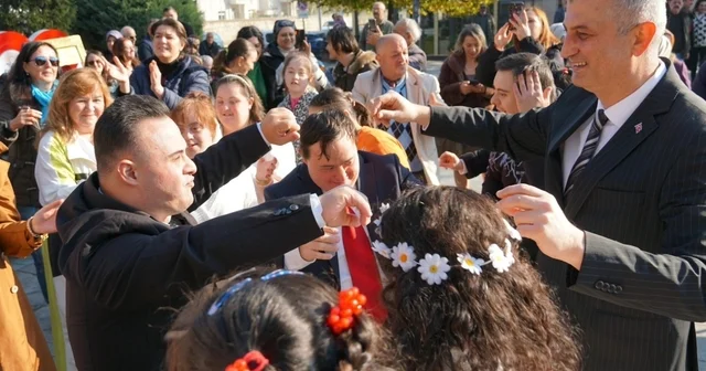 Engelliler günü mesajı: Bir gün değil, her gün beraberiz Kocaeli Haberleri