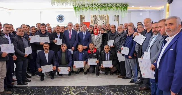 Bayburt ta Muhtarlar Akademisi eğitimleri tamamlandı Vali Eldivan: Muhtarlar devlet millet köprüsünün en güçlü halkasıdır Bayburt Haberleri