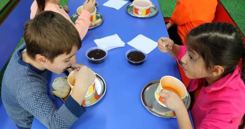 Çocuklar aç kaldı: MEB den pes dedirten savunma geldi! Son sözü Danıştay söyleyecek