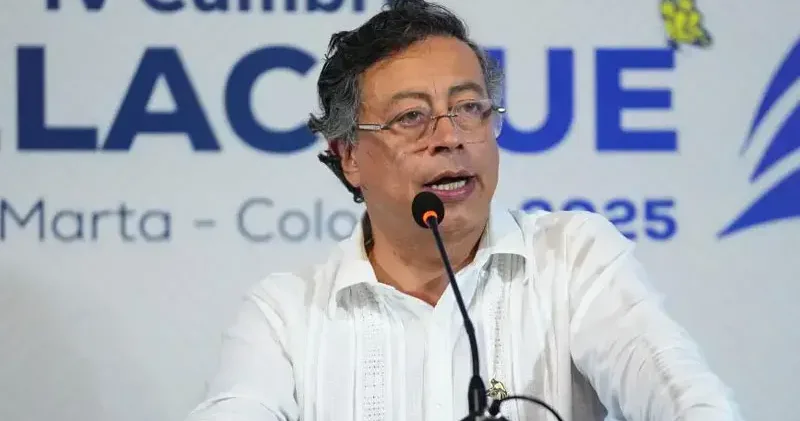 Kolombiya Cumhurbaşkanı Petro: Egemenliğimize saldırı savaş ilanıdır