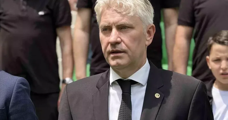 Sakaryaspor da sürpriz istifa! Başkan Kıratlı görevini bıraktı