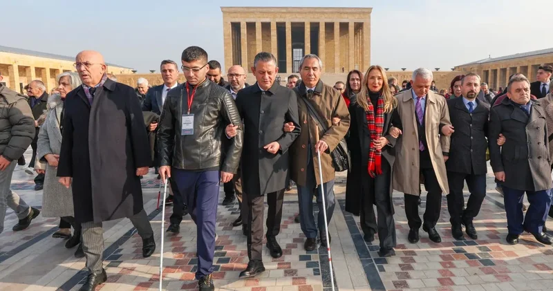 Özgür Özel den Dünya Engelliler Günü mesajı: Kimseyi geride bırakmadan yürüyeceğiz