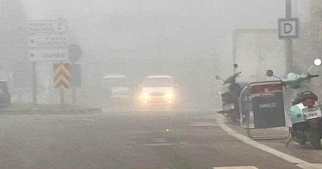 Hayrabolu da yoğun sis hayatı olumsuz etkiledi Tekirdağ Haberleri