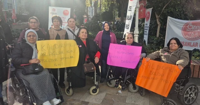 Denizlili vatandaşlar engelli bireylerin yaşadıkları zorlukları 1 Dakika Özel İnsan etkinliğinde hisseti Denizli Haberleri