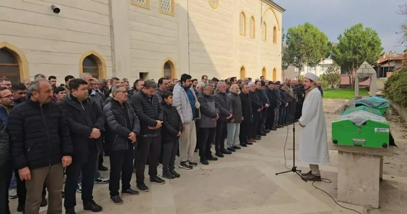 Sınıf öğretmeni son yolculuğuna uğurlandı