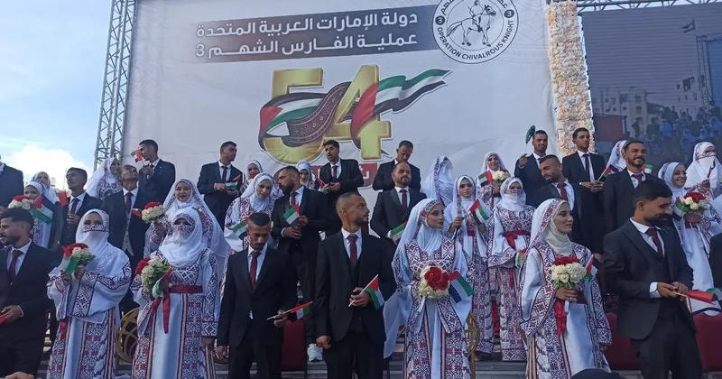 Savaşın gölgesinde umut yeşerdi! Gazze de enkazlar arasında 54 çift evet dedi