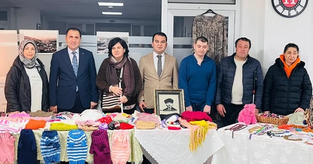 Engelli bireyler çini sanatıyla hayallerini betimledi Bilecik Haberleri