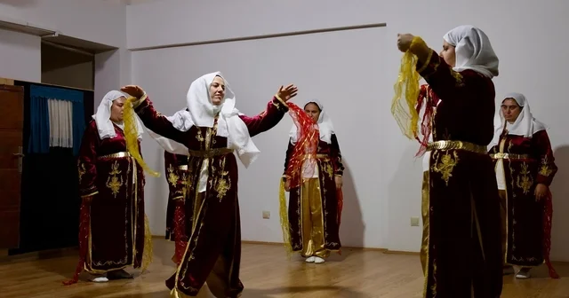 Erzincan da engelsiz kızlar Dünya Engelliler Günü nde sahne aldı Erzincan Haberleri