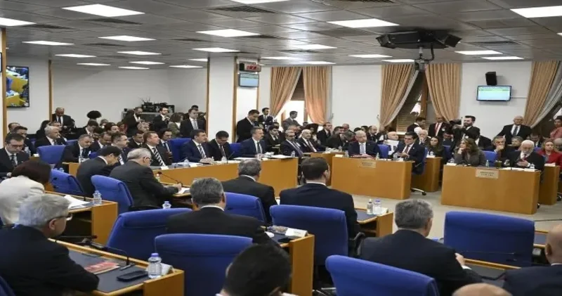 Vatandaşı isyan ettiren bürokrata seyyanen zamma CHP den ilk açıklama