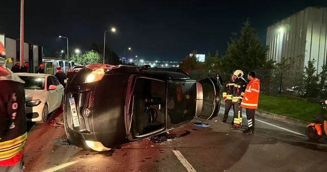 Kontrolden çıkan otomobil park halindeki araçlara çarpıp yan yattı Tekirdağ Haberleri