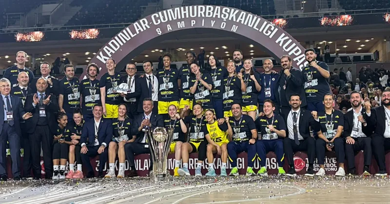 Bakan Osman Aşkın Bak tan Fenerbahçe Ope e tebrik!