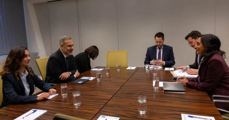 Dışişleri Bakanı Fidan, Kanada ve Belçikalı mevkidaşlarıyla görüştü