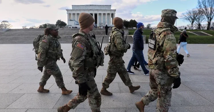 Pentagon harekete geçti: Washington da tüm Ulusal Muhafızlar silahlandırıldı