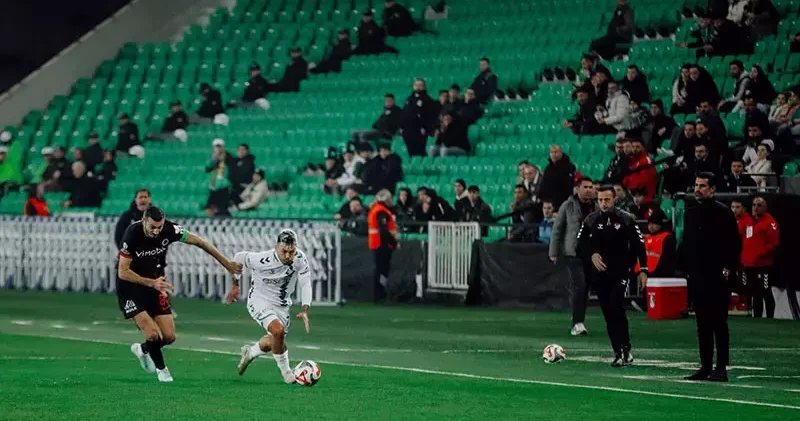 Sakaryaspor Gençlerbirliği: 0 5