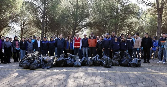 Muğla Büyükşehir Belediyesi nin temizlik seferberliği Ula Göleti nden başladı Muğla Haberleri