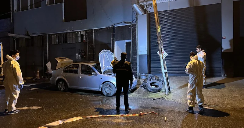 Isınmak için girdiği otomobilde yangın çıktı, yaşamını yitirdi