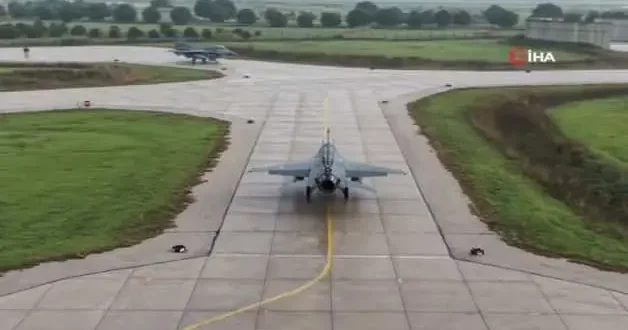 Mehmetçik Gök Vatan semalarında dosta güven düşmana korku saldı